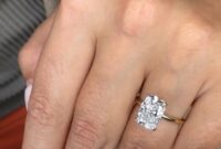 Elongated cushion diamond