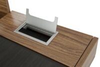 Compact desktop