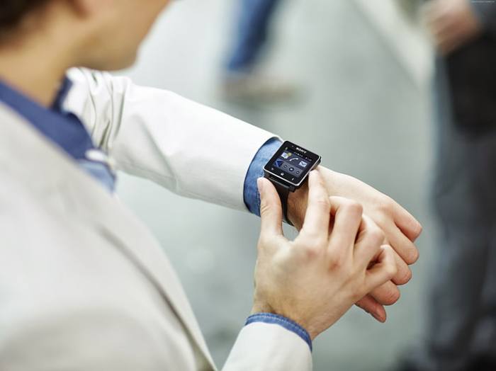 HD wallpaper: smart watch review, black display, smartwatches, silver ... Smartwatches 2025